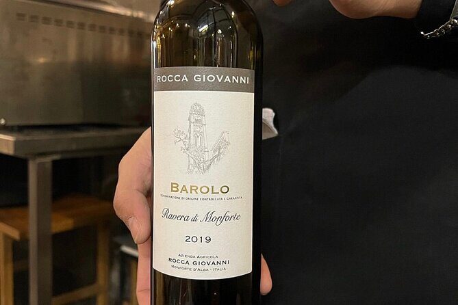 Rome: Wine Tasting and Food Pairing with gelato in Trastevere - Meet at Essenza Wine Bar in Trastevere: how the night starts