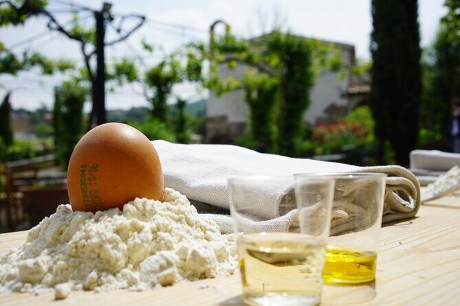 Rome: Wine Tour & Pizza Making Class in a Frascati's vineyard - 5 hours - Frascati, wine, and pizza: the point of this day trip