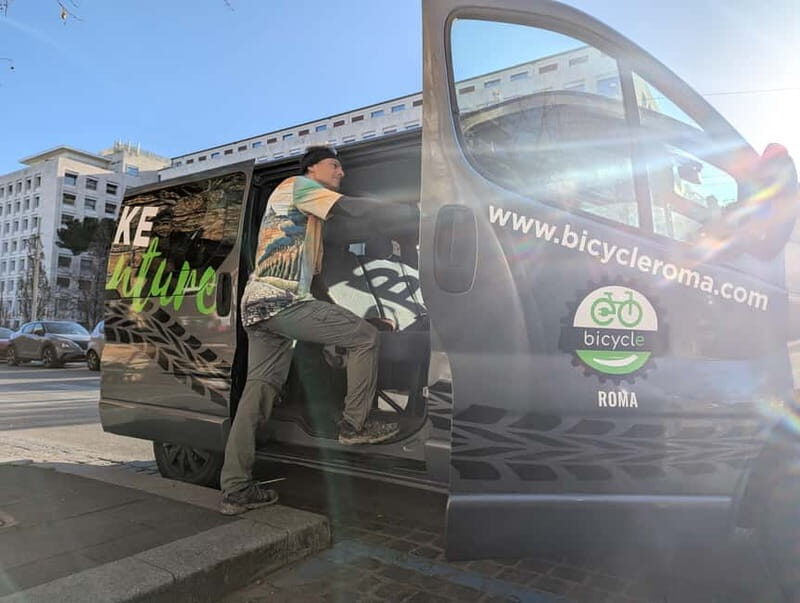 Rome:Appian Way E-bike Tour, Catacombs, Aqueducts & Transfer - Appia Antica Regional Park: where the ride turns scenic