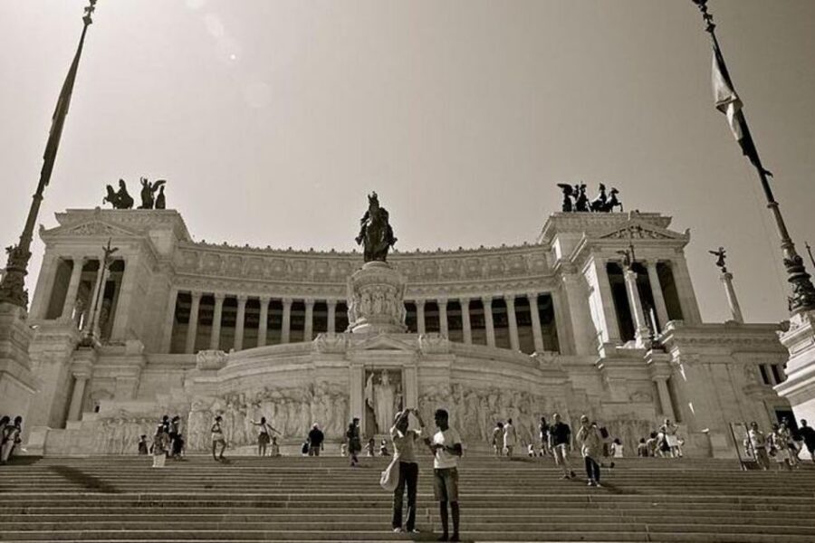 Rome's 12 Best Highlights Private Full Day Tour - Janiculum Hill (30 Minutes): A Rome View That Helps Everything Click
