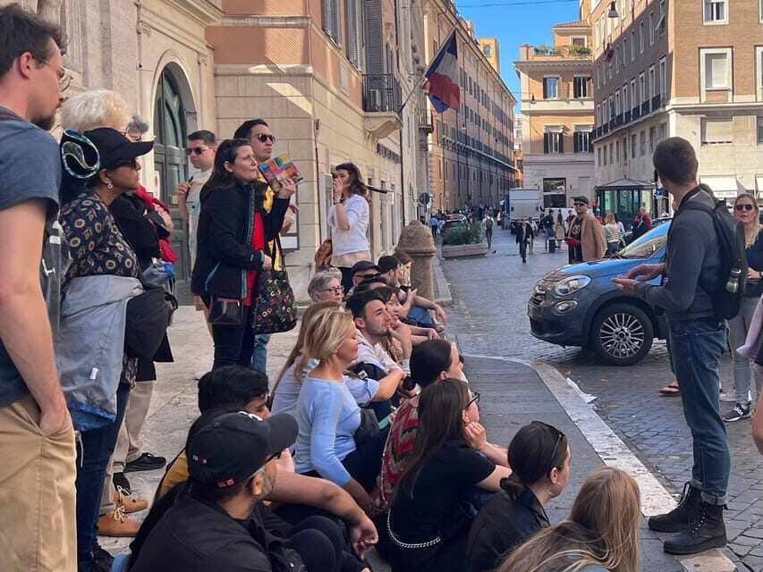 Rome's Baroque Art Walking Tour: Who Killed Caravaggio? - The Mid-Route Stops: Two More Moments to Put Pieces Together