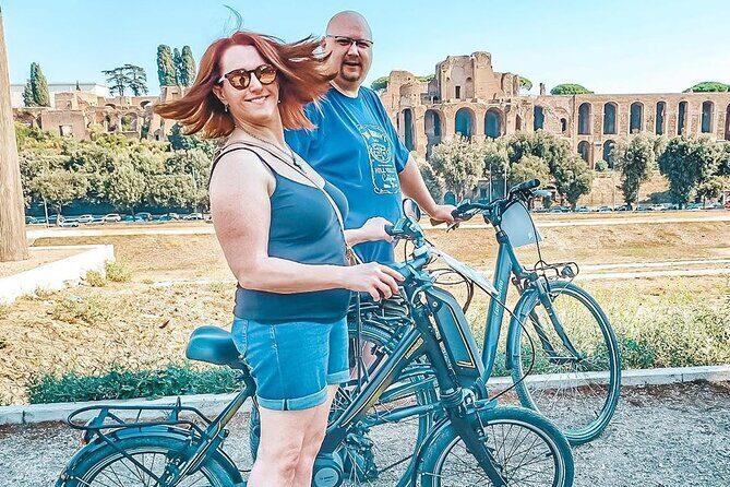 Rome's Best by E-bike: Guided City Tour (Small Group or Private) - Piazza Venezia and Campo de’ Fiori: the Rome you can smell