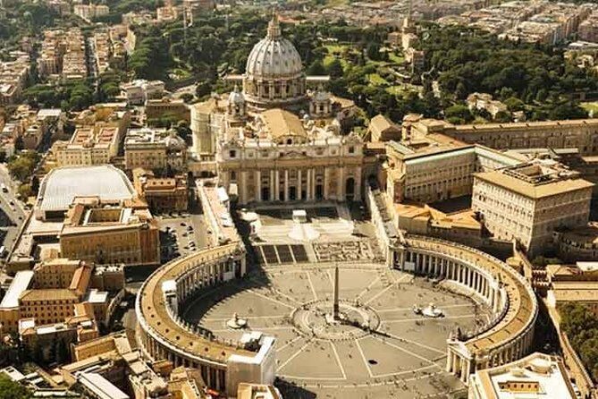Rome's best Guided Tour plus Vatican Museums 1 day - Circo Massimo: the Roman chariot-race stadium in one easy stop