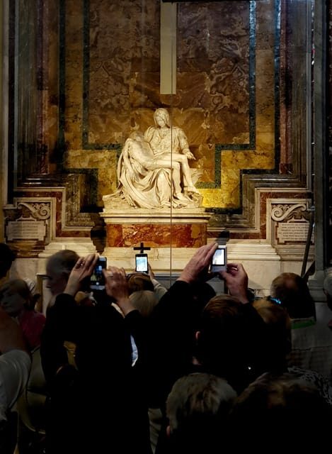 Rome:St. Peter's Basilica Tour, Exclusive Underground Access - Time, pace, and what you should do before you arrive