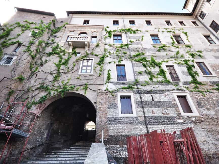 Rome:"The Scandalous Life of The Borgia Family" Walking Tour - Why the Borgias story works in Rome’s streets