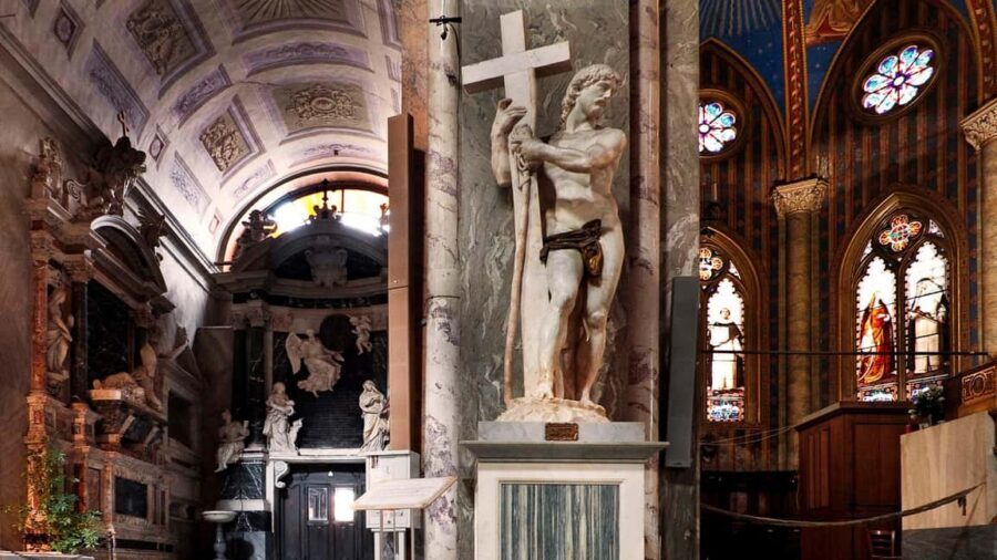 Rome:"The Scandalous Life of The Borgia Family" Walking Tour - Rione Monti: the easy warm-up before the big stops