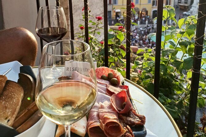 Rooftops of Rome by Night Food Tour with Dinner, Cocktails & Guided Sightseeing - Why This Rooftop Food Tour Works Better at Night