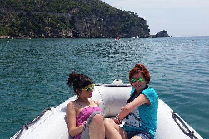 Rubber dinghy to rent Joker Boat Coaster 470 40CV (Without License) - Designing your own 8-hour coast plan along the Riviera di Ulisse