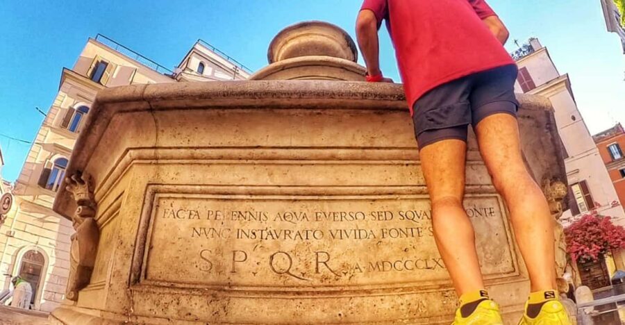 Running Tours Rome 9km [shared or private] - Pantheon: seeing a legend without the slow crush