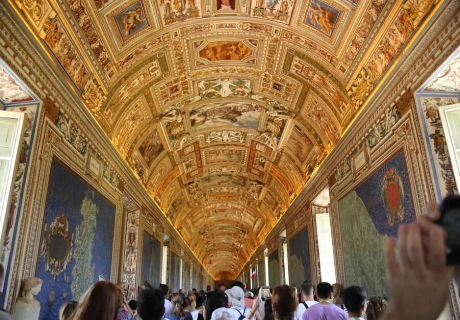 Russian Tour - Vatican Museum & Sistine Chapel - Why a Vatican Museums guide matters in a 2-hour window
