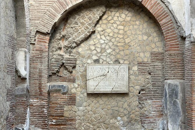 Secret Herculaneum: The Hidden Treasure of Ancient Roman Civilization - The Boat Pavilion: A Small Stop That Leaves a Big Mark
