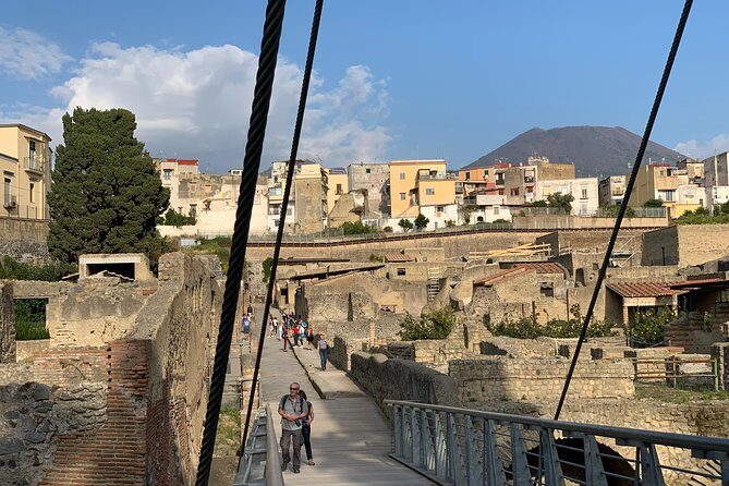 Secret Herculaneum: The Hidden Treasure of Ancient Roman Civilization - The Meeting Point: How to Avoid the Usual Start-Time Headache