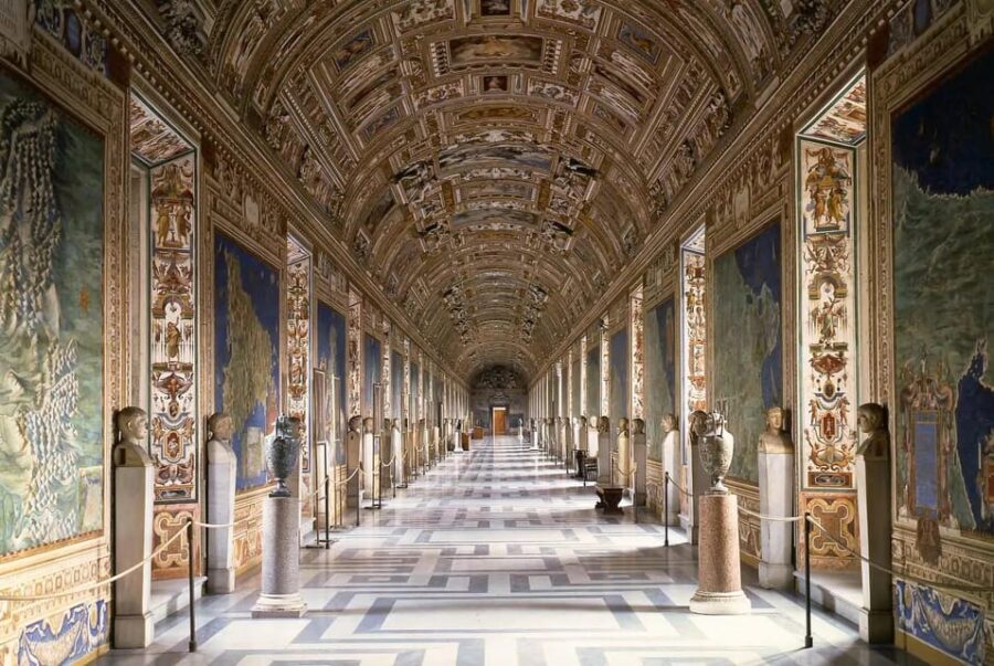Semi-private Tour of the Vatican Museums - Ending at St. Peter’s Basilica through a guided exit