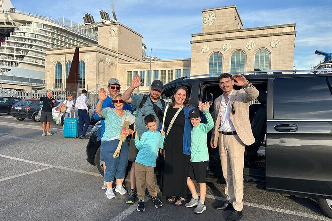 Shore Excursion Tour for Kids from Naples Port to Pompeii and Vesuvius - Naples Port Pickup to Pompeii: the day starts with less stress