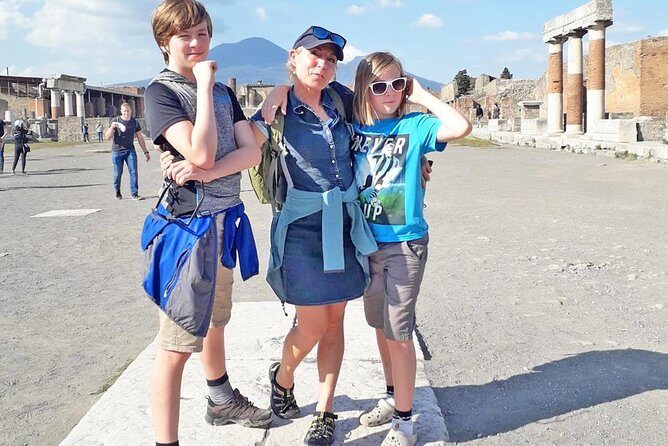 Shore Excursion Tour for Kids from Naples Port to Pompeii and Vesuvius - FAQ