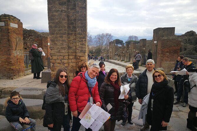 Shore tour of Pompeii, Vesuvius and Herculaneum. - Who should book this tour