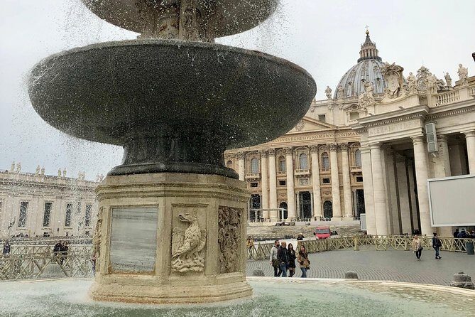 Sistine Chapel Express and St Peter Basilica - Sistine Chapel: seeing the art and its context in time, not later