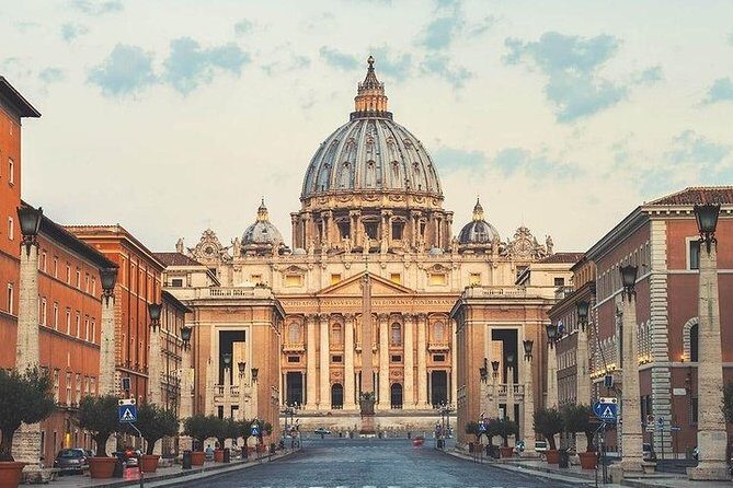 Sistine Chapel Morning Tour with Vatican Museums Galleries & Raphael Rooms - Dress code and visitor rules you must not ignore