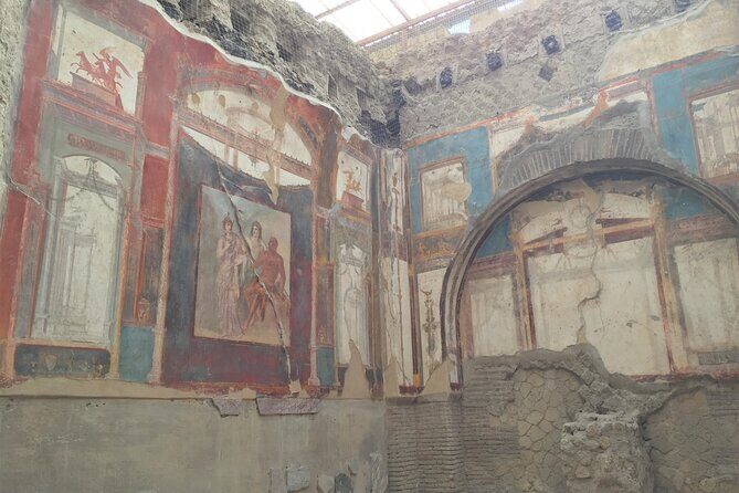 Skip the Line Ancient Herculaneum Walking Tour with Top Rated Guide - Skip the long entry lines at Ercolano Scavi