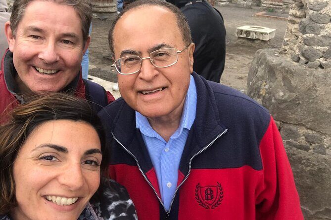 Skip-the-line Exclusive Private Full-Day Complete Ancient Pompeii Guided Tour - Casa del Menandro: frescoes, a private garden, and a calidarium