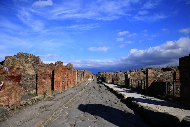 Skip-the-line Exclusive Private Full-Day Complete Ancient Pompeii Guided Tour - Stabian Baths (Terme Stabiane): where people refreshed body and mind