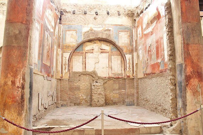 Skip the Line Half Day Private Tour of Herculaneum Highlights with Local Guide - Key highlights at a glance