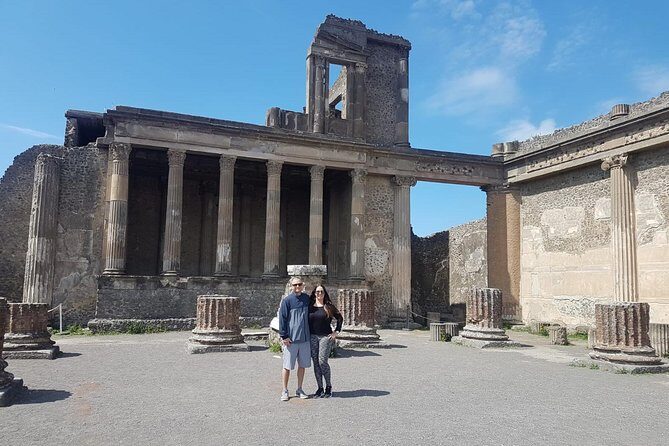 Skip-the-Line Pompeii Archaeological Site with Private Guide - Mt. Vesuvius in AD 79: how the story lands on-site