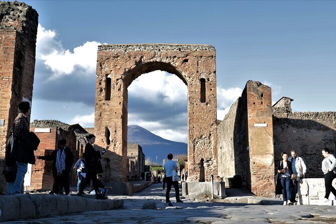 Skip the Line Ticket for Pompeii with a Guide Book of the Site - Key points to know before you go