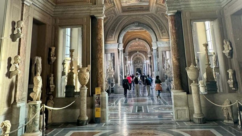 Skip-the-Line Ticket: Vatican Museums & Sistine Chapel - What your self-guided route really feels like