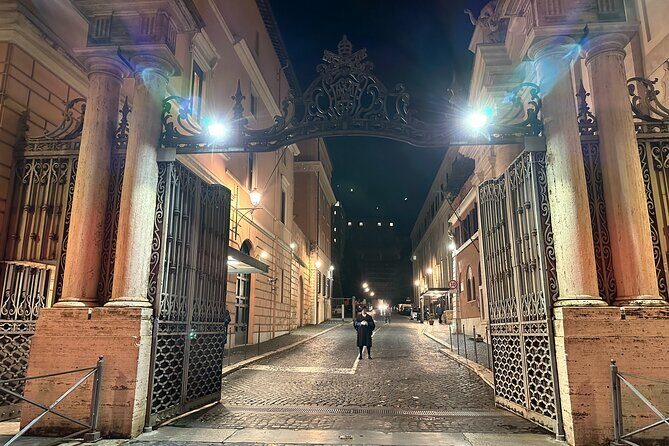 Skip the Line Vatican and Sistine Chapel Private Night Tour - Vatican Museums: how you get from “I’ve heard of it” to “I get it”