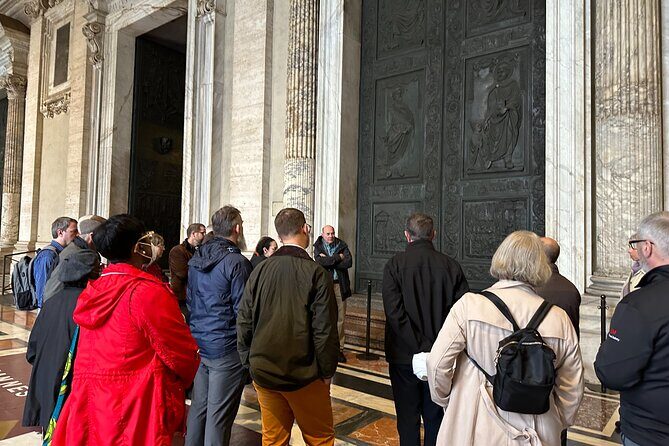 Skip the Line Vatican and Sistine Chapel Private Night Tour - St. Peter’s Square finale: lights, Bernini illusions, and what’s off-limits