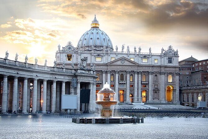 Skip the Line: Vatican and Sistine Chapel with Guided Tour - Meeting point at Via Sebastiano Veniero: start smart