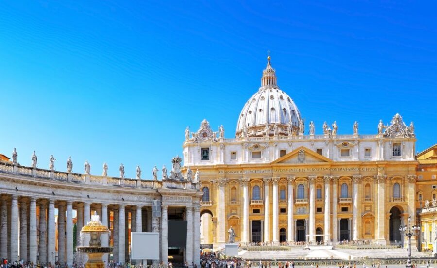 Skip the line Vatican Museum Sistine & St.Peter Private Tour - St. Peter’s Basilica: what you get, and what you don’t