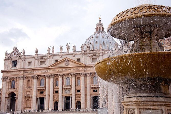 Skip the Line: Vatican Museums & Saint Peter - Private Tour - Sistine Chapel in 20 minutes: how to make it count