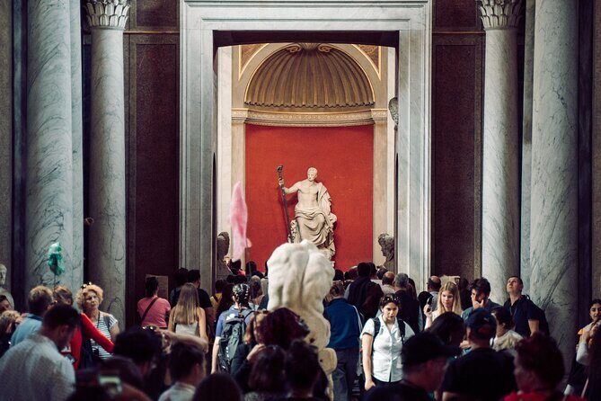 Skip the line Vatican & Sistine Chapel Tour - Pace and comfort: how hard is the walking?