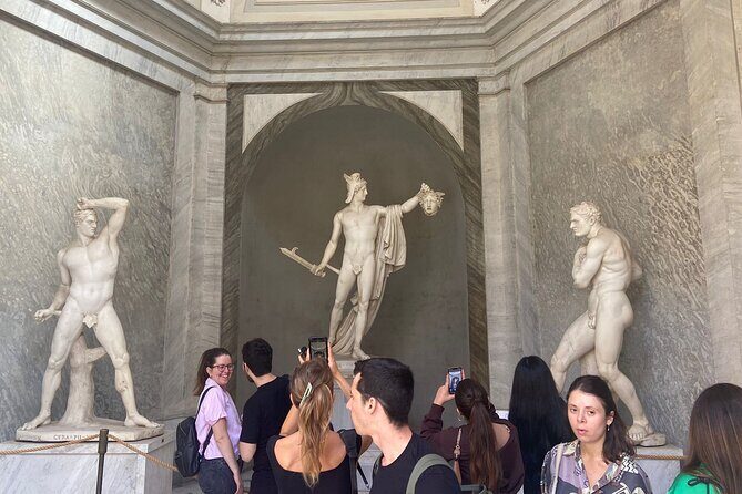 Skip the Line Vatican Tour and Sistine Chapel - Sistine Chapel in 1 Hour 25 Minutes: Michelangelo Stories That Make It Click
