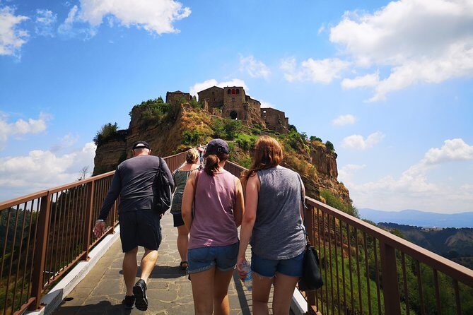 Small Group E-bike Experience from Orvieto to Civita with Lunch - E-bikes, safety gear, and the “real” meaning of included equipment