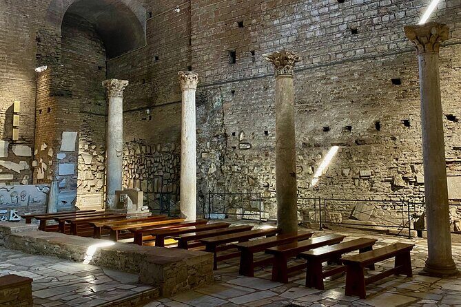 Small Group Express Tour of Roman Catacombs with Transfer - Appian Way transfer stop: the Via Appia Antica tease