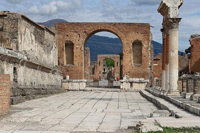 Small-Group Full-Day Pompeii, Positano and Amalfi Coast from Rome - Who This Trip Suits Best (and Who Should Rethink It)