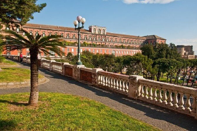 Small Group Naples City Sightseeing Tour - Minivan timing, group size, and language: how to avoid the common snags