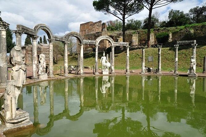Small-Group Tour of Hadrian's Villa and Villa d'Este from Rome - The pacing: why your time feels better with fewer people