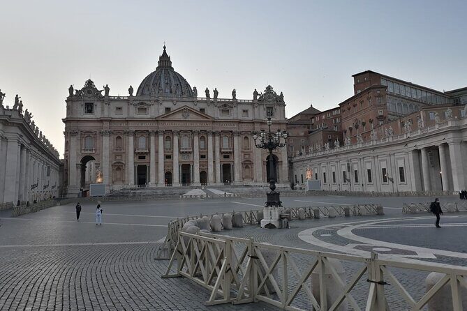 Small-Group Tour of St. Peter's Basilica and Dome - A 75-minute combo that hits the real power spots