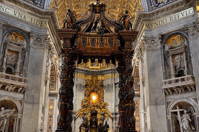 Small-Group Tour of St. Peter's Basilica and Dome - The main drawback at the Basilica: it’s not skip-the-line