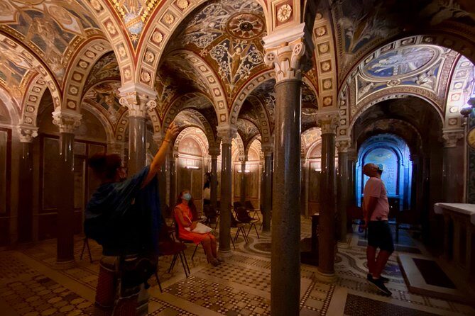 Small-Group Tour of Trastevere's Hidden Gems and Undergrounds - Santa Cecilia in Trastevere Underground: Mosaics, Roman House Floors, and Cavallini