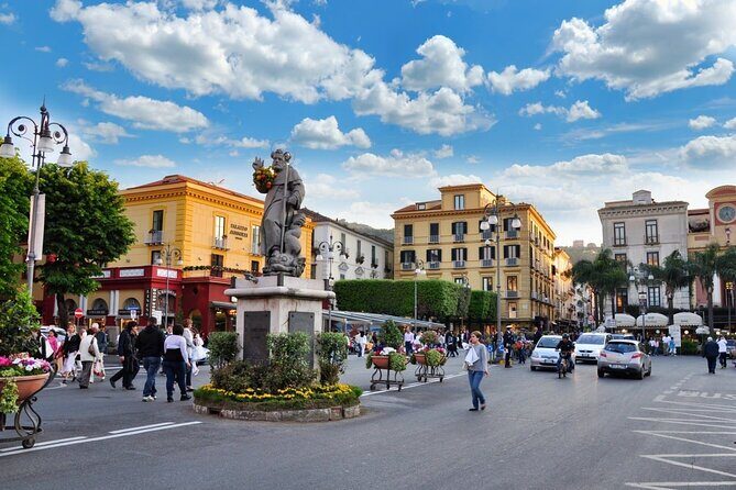 Sorrento Positano Amalfi from Naples with lunch included - Sorrento on Foot: Shops, Narrow Lanes, and 60 Minutes to Enjoy