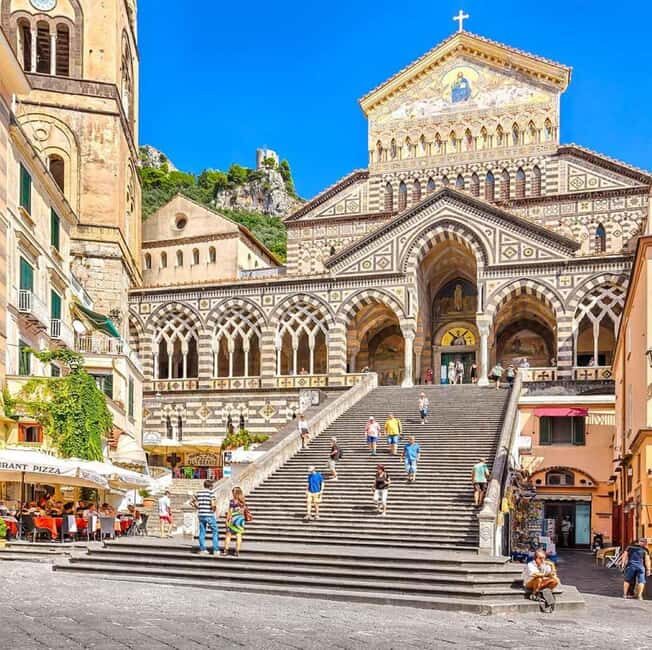 SORRENTO POSITANO AMALFI: PRESTIGE TOUR FROM NAPLES - Positano: Guided Orientation for the Steep, Scenic Parts