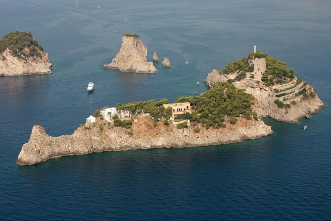 Sorrento, Positano and Amalfi Coast in One Day From Naples - The big idea: a coast route that actually fits a single day from Naples
