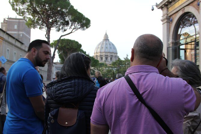 Spanish Small Group Tour of the Vatican Museums, Sistine Chapel & St. Peter's - Price and value: $118 for speed, guidance, and structure