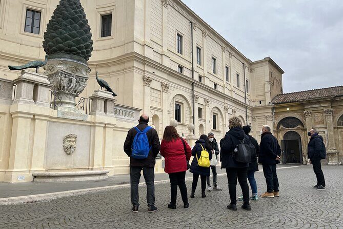 Special First Entry Vatican Museums Small Group Tour - Where to meet and how to avoid losing your entry