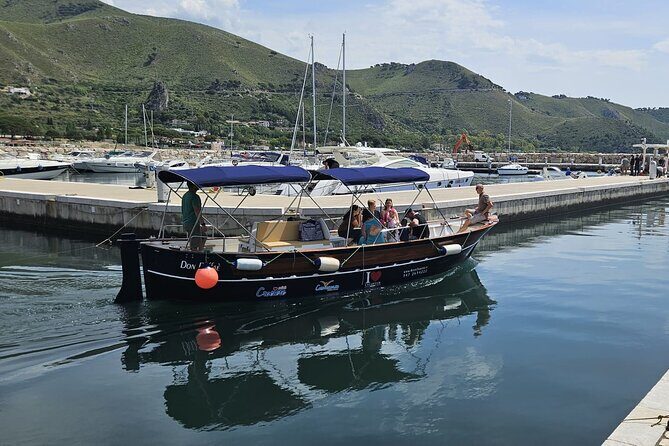Sperlonga Blue Grotto Tour - Grotta delle Bambole (Blue Grotto): Your 30-Minute Water Window